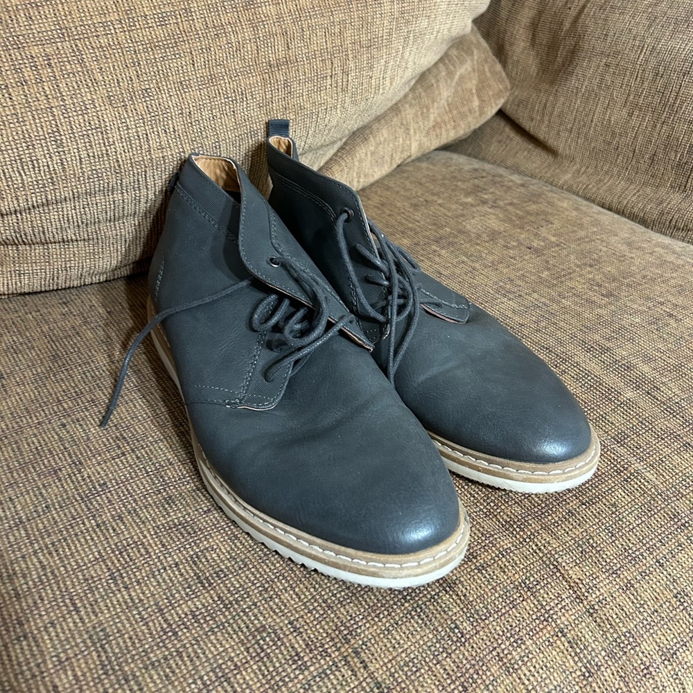Goodfellow Men’s Dress shoes 10 & 1/2
